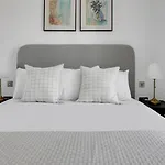 Vintage & Exclusive In Mayfair